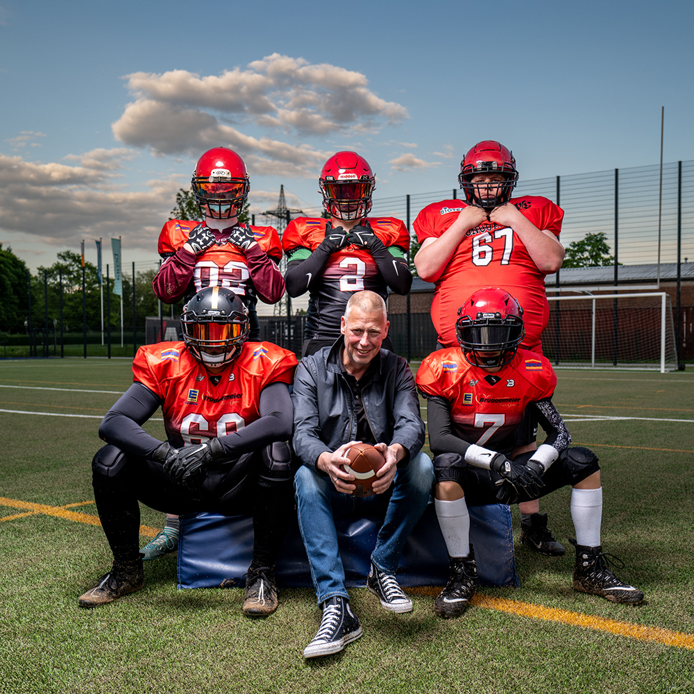 Nach 20 Jahren aktivem Sport als Verteidiger bei den Conquerors Kleve, habe ich der Mannschaft und dem Trainerteam sehr gerne einen Besuch abgestattet. markus-dahmen-buergermeister-kandidat-kleve-2025-05-08-wiedersehen-bei-conquerors-kleve-football